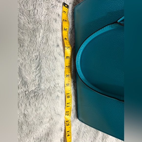 kate spade New York Purse - New Condition - Picture 6 of 7